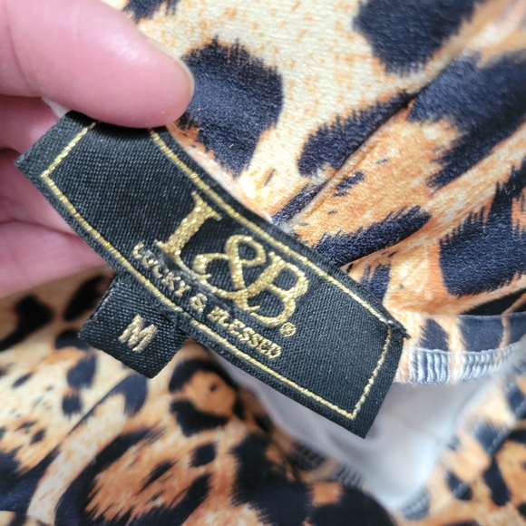 L&R Lucky & Blessed Leopard Cowgirl Pants - Picture 3 of 3